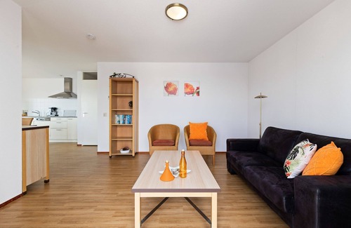Municipality of Hellevoetsluis Apartment | This nice 4-pers. corner-apartment on the 1st floor with unique harbor view near the beach.