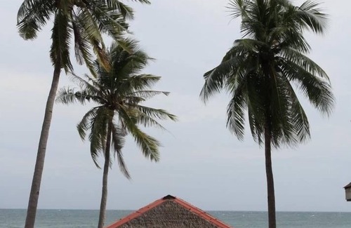 Laiya House | This place is a true nature lover’s paradise. Serene and Beautiful at its best.