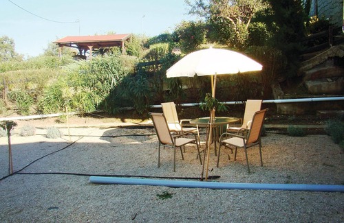 Molos House | This small, but very cozy and welcoming cottage has space for up to five people.