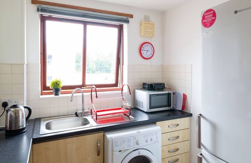 Dunfermline Apartment | This stunning apartment is located in the heart of Dunfermline Town