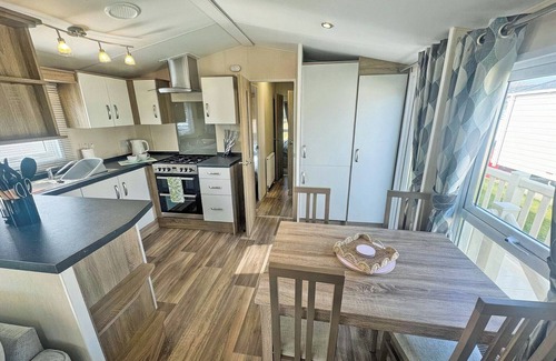 Witton-le-Wear House | This stunning holiday home with a double bedroom and en suite W.