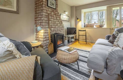 Great Snoring Apartment | This stylish, open plan, barn style retreat has been lovingly revamped for 2020.
