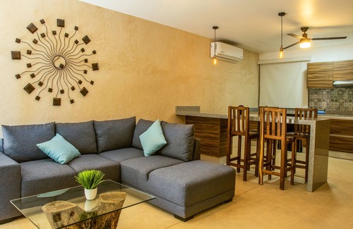 Zama Hotel | This suite with one bedroom will allow you to enjoy the Tulum landscape.