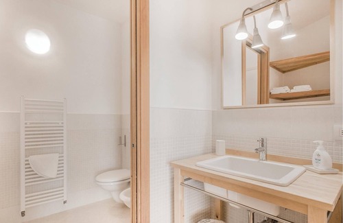 Capriva del Friuli Apartment | This vacation apartment distributed over two floors (the upper one is an attic) in Capriva del Friul