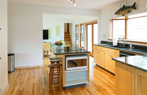 Seal Harbor House | Thistle Dew: Close to Acadia and Just 1,000 Steps from Seal Harbor Beach!