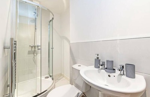 Preston Apartment | Three Bed Serviced Apartment Preston