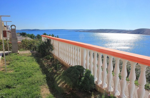 Vlasici Apartment | Three bedroom apartment with terrace and sea view Vlašići, Pag (A-9324-c)