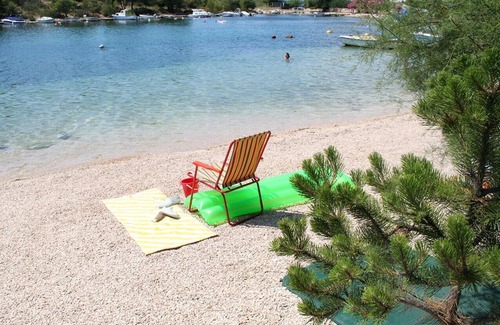 Zaboric Apartment | Three bedroom apartment near beach Žaborić, Šibenik (A-4267-a)