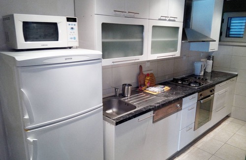 Cove Tri Zala (Zrnovo) Apartment | Three bedroom apartment near beach Korčula (A-14612-a)