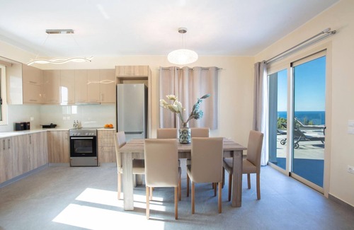 Agios Nikitas Villa | Three Bedroom Villa- Kathisma Susnset Villas