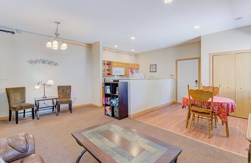 Pepin Condo | Three Connected Quirky Condos By Beach!