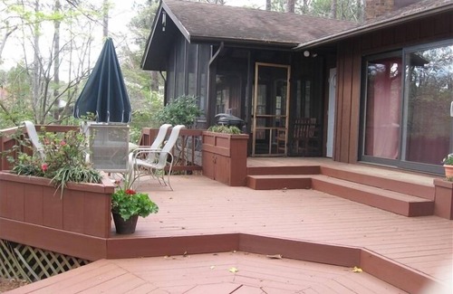 Pinehurst House | Three levels 3400 Sq. Ft., New Bathrooms, 4 BR, 4 BA, Pool Table
