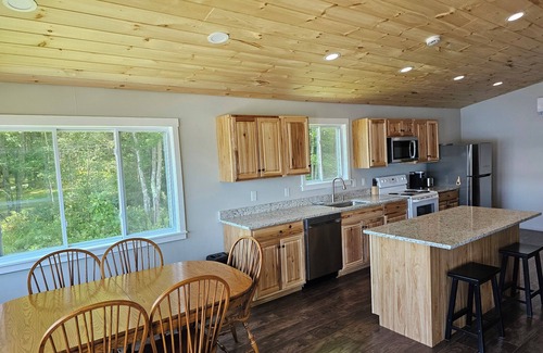 Gilmanton Cottage | Three Loons cottage at Loon Pond - with private beach