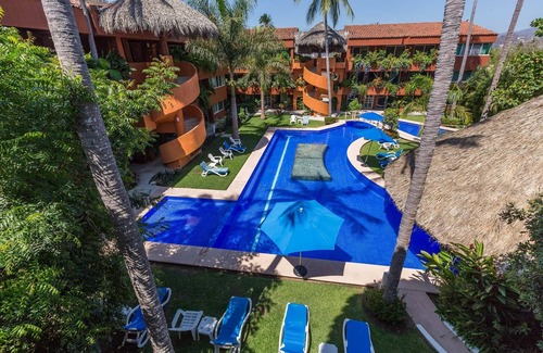 Ixtapa - Zihuatanejo Condo | Three Minutes From the Warm Sands of Spectacular Playa La Ropa!