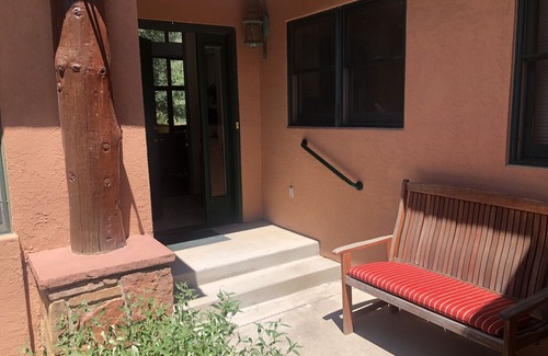 Dalton Ranch House | Three minutes to Dalton Ranch Golf Club!