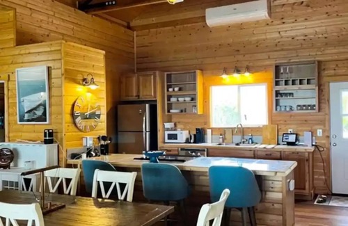 Bahama Palm Shores House | Three Palms Beach Retreat - Entire beachfront home in Bahama Palm Shores