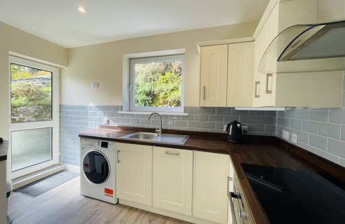 Braithwaite Cottage | Three Peaks - a bungalow that sleeps 6 guests in 3 bedrooms