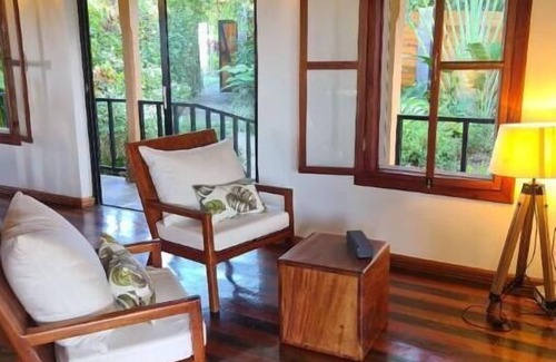 Barroui Cottage | Three Peaks Mountain LodgenROMANCE, RELAXATION & REJUVENATION awaits you!