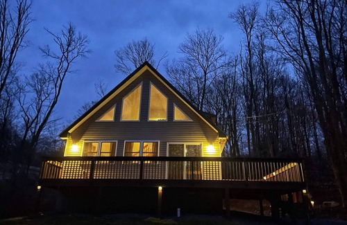 Thornhurst Ski Chalet | Three Pines Chalet- Pocono Lakes