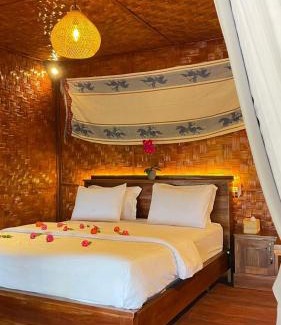 Wanokaka Villa | Three Queen Villa and Homestay