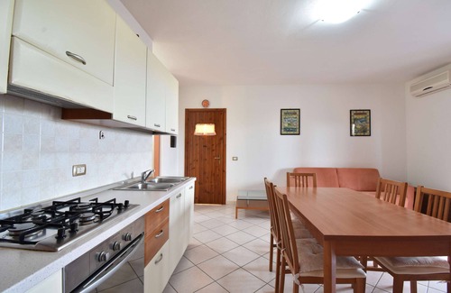 Rena Majore Apartment | Three-room air-conditioned apartment with veranda and parking space