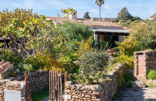 Baia Sant'Anna Apartment | three-room apartment in pine forest two bathrooms