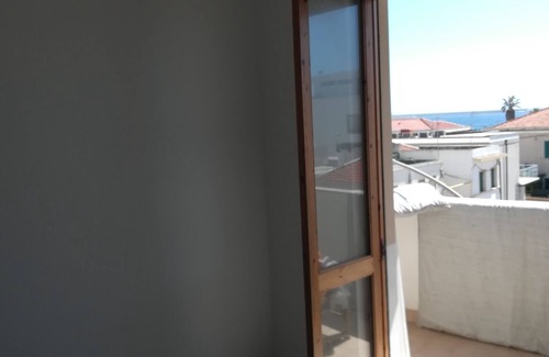 Lido Apartment | Three-room apartment 40 meters from the beach in Alghero Lido