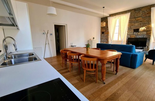 Citta Nuova-Barriera Nuova-San Vito-Citta Vecchia Apartment | Three-room apartment The Squares - Ritter's