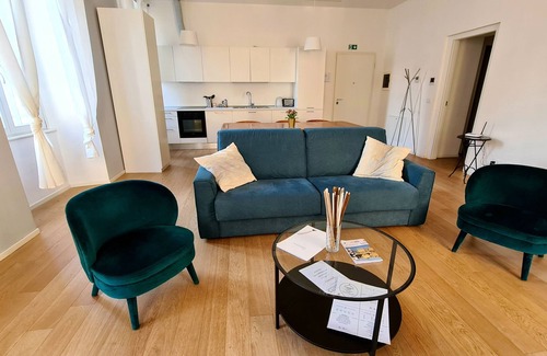 Citta Nuova-Barriera Nuova-San Vito-Citta Vecchia Apartment | Three-room apartment The Squares - Ritter's