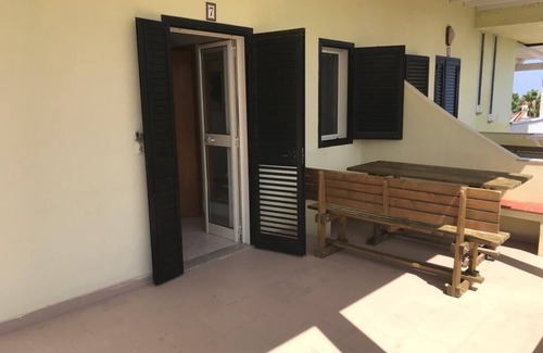 Defensola Condo | Three-room apartment with veranda on the 1st floor - Bay of Braico