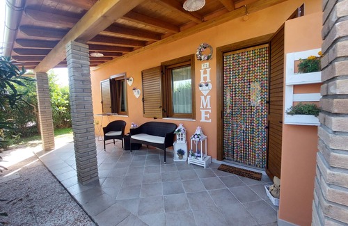 Costa Rei Villa | Three-room detached house 50 meters from the beach, all services within walking distance.