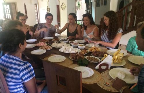 Kaduruduwa Bed & Breakfast | Three Shades