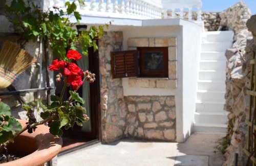 Rudine Villa | Three Sisters, absolutely unique stone houses, 200 m from the beach