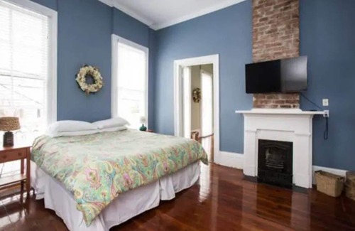French Quarter Bed & Breakfast | Three Story Bed and Breakfast in Historic Marigny Home- near Frenchmen St