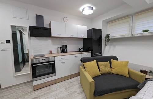 Zagreb Apartment | Three Studios With Ensuite Baths