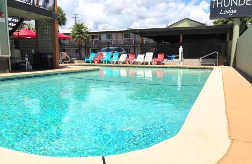 Downtown Hotel | Thunderbird Lodge
