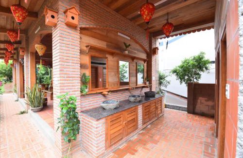 Ba Tri Hotel | Thusan House - Mekong Homestay