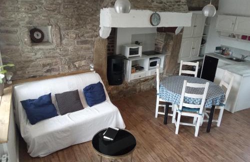 Carhaix-Plouguer House | Ti an traõn le petit gîte en cœur de Bretagne
