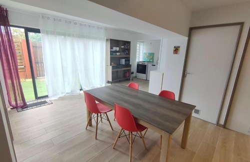 Bois de Nefles House | Ti Kaz Sourire . Logement tout équipé avec jardin