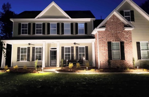 Evans House | Tickets & Badges Available! Large Open Home Perfect for Entertaining Clients