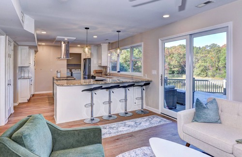 Central Newport News House | Tidal Creek Retreat Near CNU and Jefferson Labs