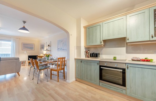 Little Haven House | Tide View - Three Bedroom House, Sleeps 6