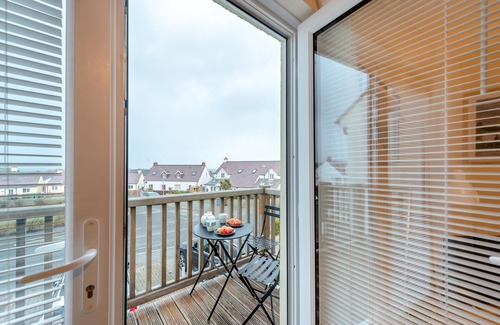 Little Haven House | Tide View - Three Bedroom House, Sleeps 6