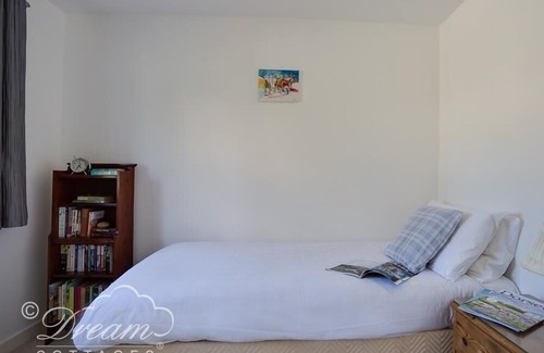 Wyke Regis Cottage | Tides Reach, WYKE REGIS