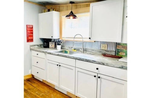 Tidioute House | Tidioute BEARS DEN- River Access Allegheny River