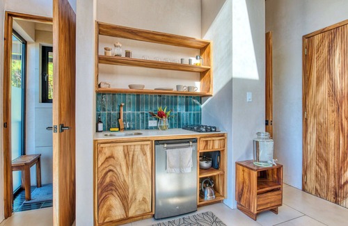 San Marcos La Laguna Cabin | Tierra de la Aurora
