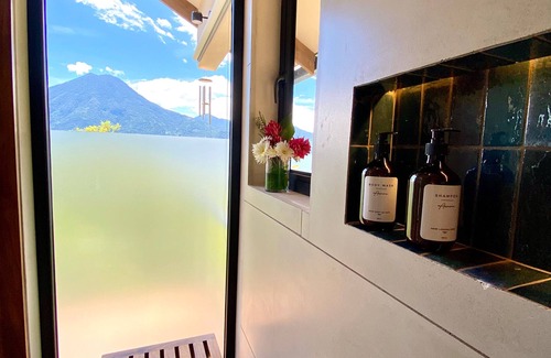 San Marcos La Laguna Cabin | Tierra de la Aurora
