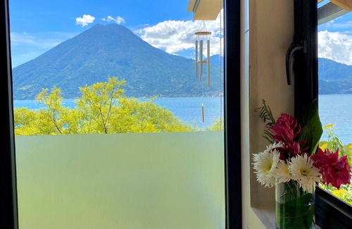 San Marcos La Laguna Cabin | Tierra de la Aurora