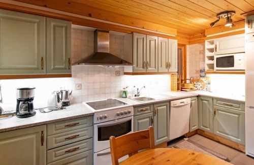 Akaslompolo House | Tievanlaita 10 by Interhome