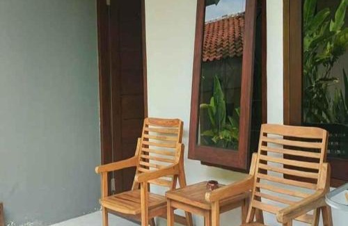 Mangsit House | Tiffany Garden